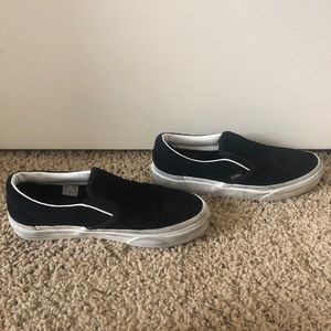 Suede black vans